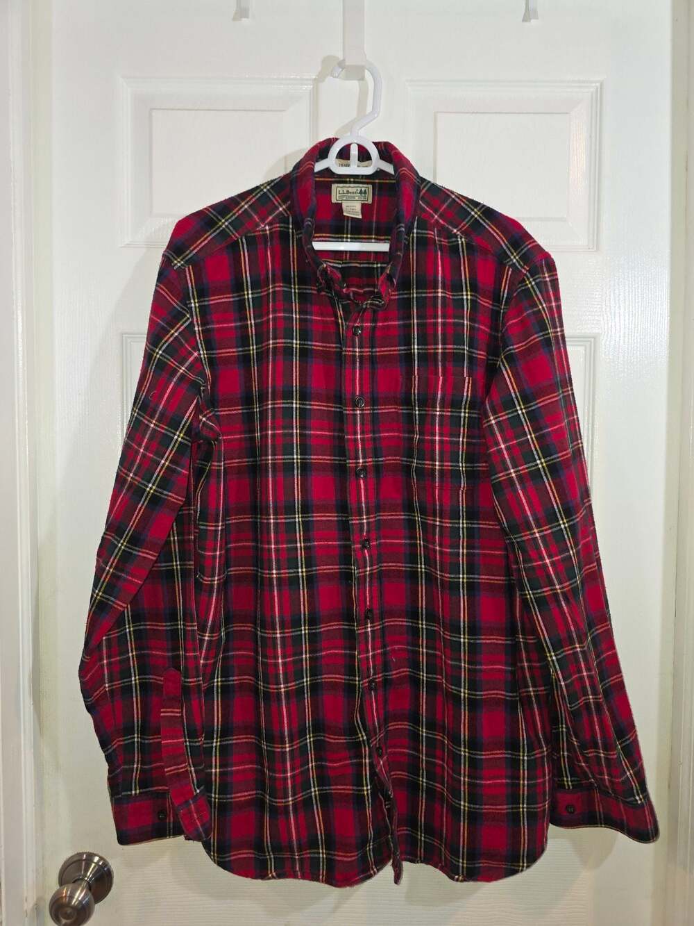 L.L. Bean Traditional Fit Flannel Shirt Men's L-Tall Red Plaid